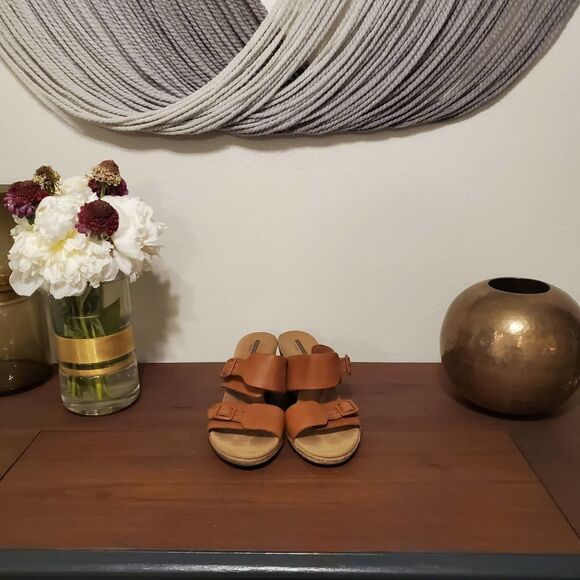 Collection by Clarks Espadrille Wedges Sz 11 - Picture 1 of 6